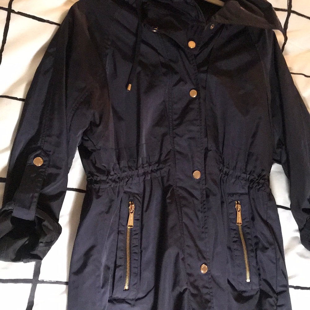 Michael Kors trench in navy.